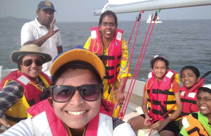 XS-63-Sailboat-8-Seater-Charter-Mumbai-3